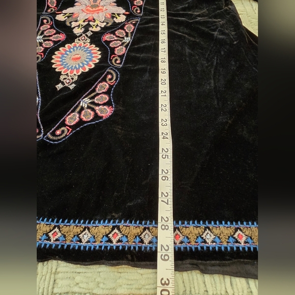 NWT Paparazzi Size XL V Neck Embroidered Long Sleeve Sweater Top Boho Western - Picture 7 of 13